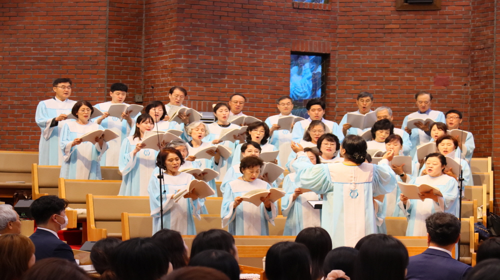 10. 찬양(호산나 찬양대).JPG