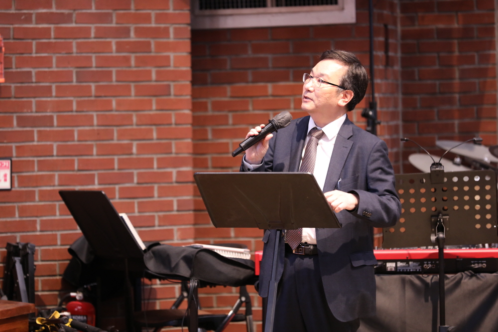 [크기변환]21. 2025 예산보고 정성철장로.JPG