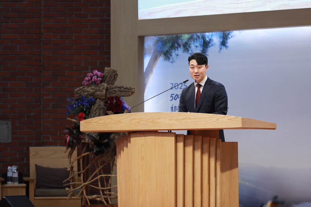 [크기변환]17.말씀 유형욱목사.JPG