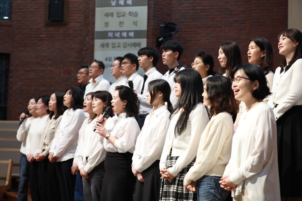 [크기변환]20.특송 중고등부교수01.JPG