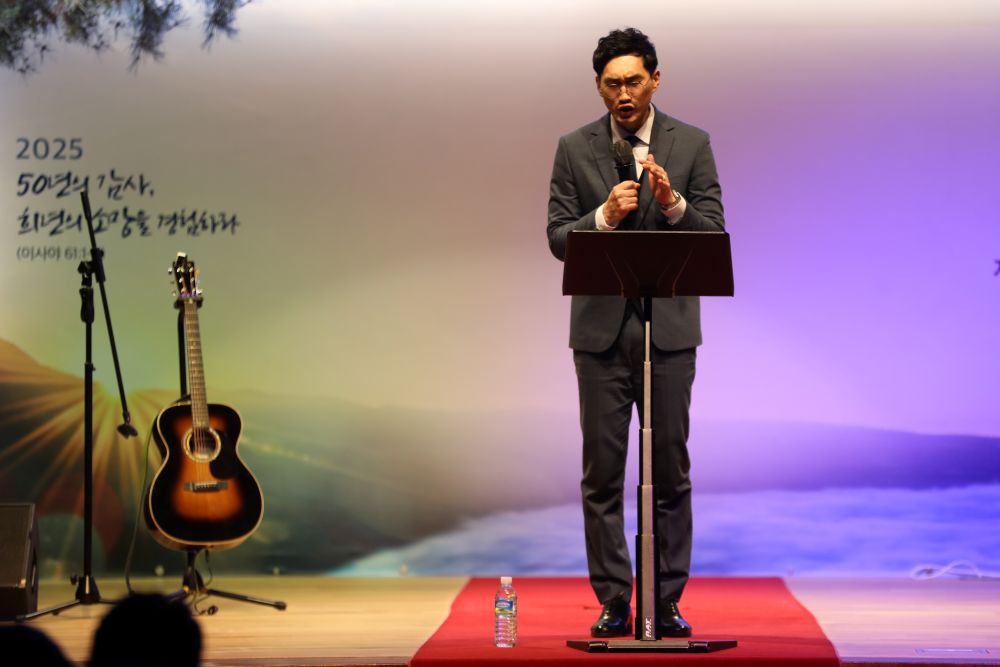 15_임만세목사님.JPG
