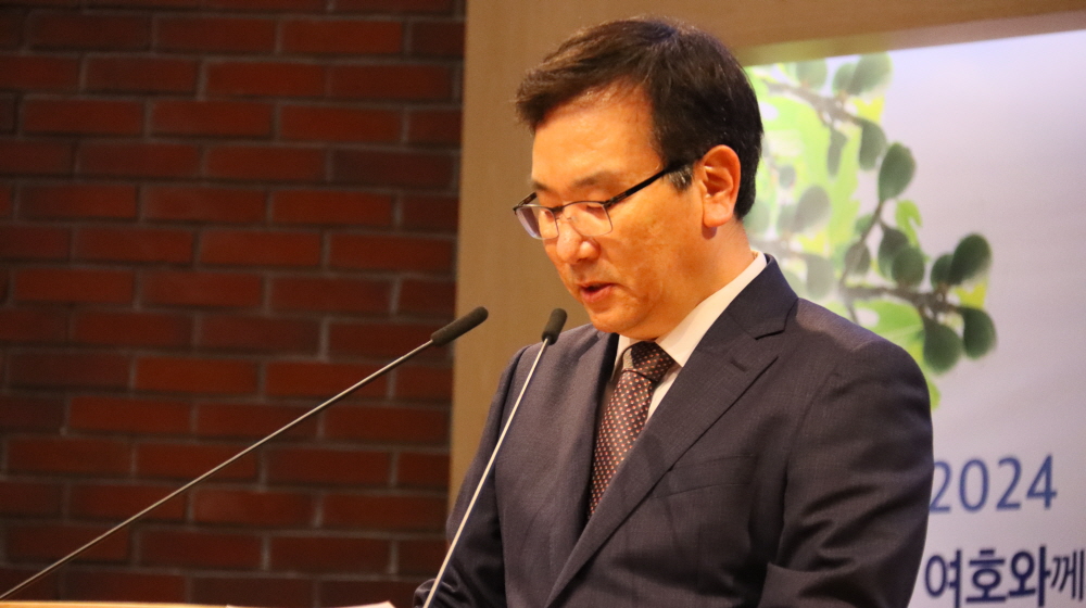 [크기변환]92. 기도(장성철 장로).JPG