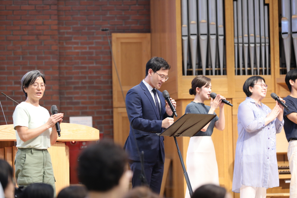 [크기변환]주일저녁찬양예배2.JPG